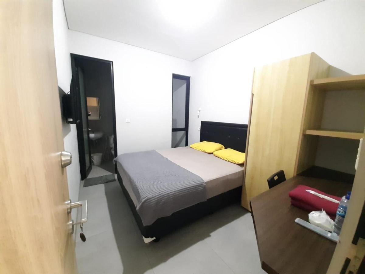 Oyo Life 92770 Cozy Puri 22 Hotel Jacarta Exterior foto